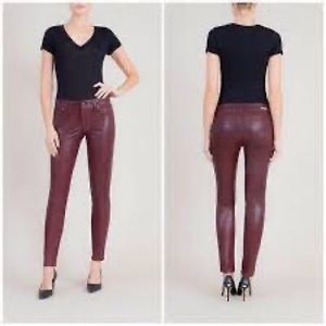 Level 99 Mid Rise Burgundy Coated Skinny Jeans Sz 29 / 8 NWT